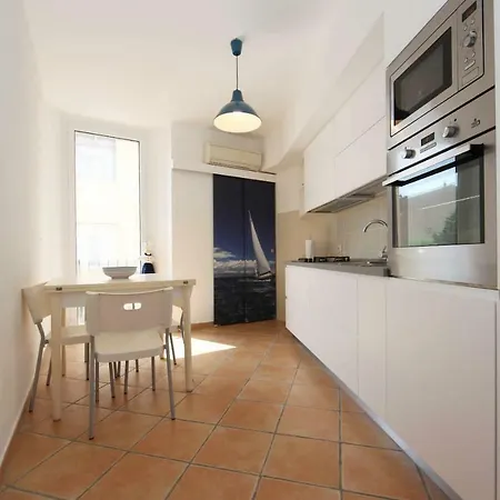 Le Dimore Di Via Massimo D'azeglio * La Maddalena (Sassari)