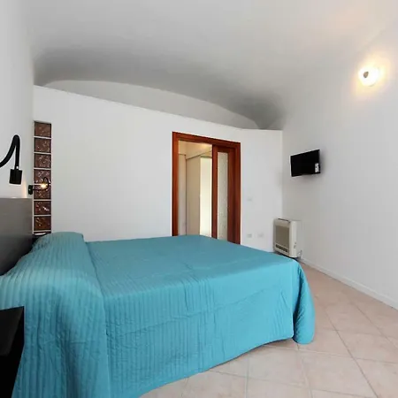 Le Dimore Di Via Massimo D'azeglio *
